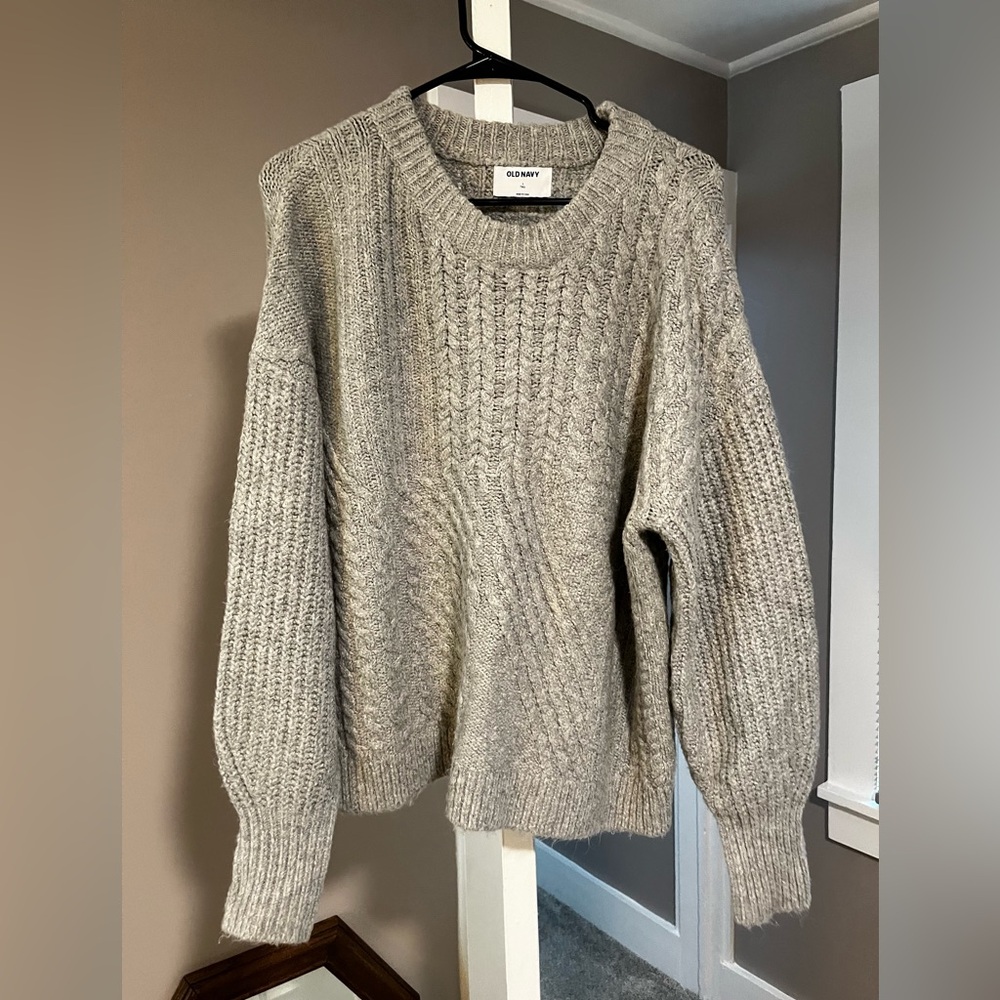 Old navy boxy cut cable knit sweater